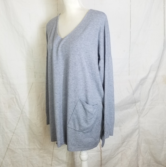 Dreamers Gray tunic sweater - Picture 2 of 8